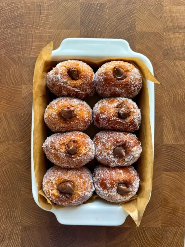 Nutella Stuffed Bomboloni